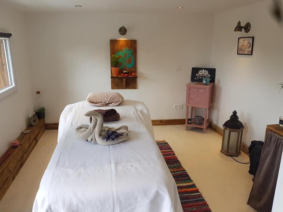 Bed and Breakfast La Belmontaise Beaumont-sur-Sarthe Exteriér fotografie
