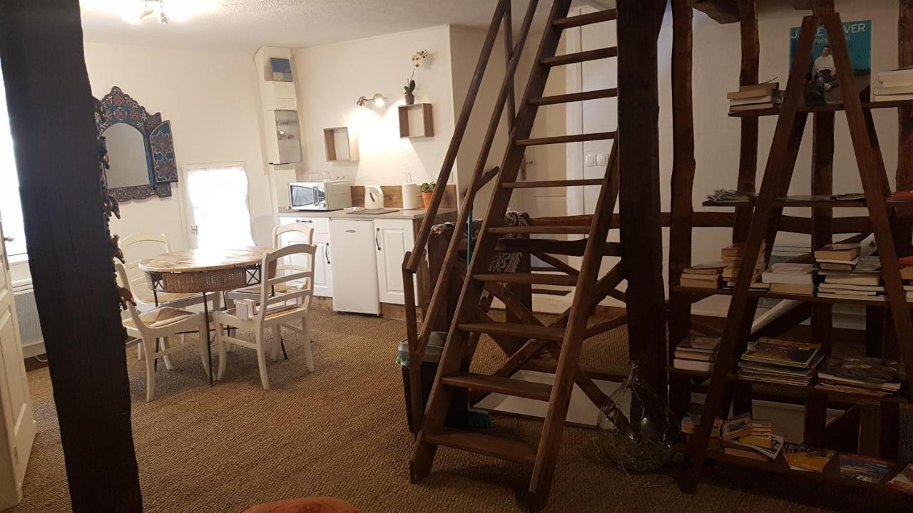 Bed and Breakfast La Belmontaise Beaumont-sur-Sarthe Exteriér fotografie